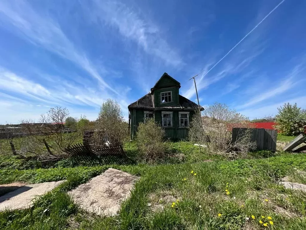 Дом в Ленинградская область, Кировский район, с. Путилово Учительская .,  Купить дом Путилово, Кировский район, ID объекта - 50010427391