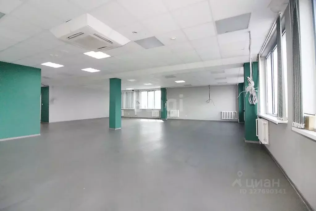 Офис в Свердловская область, Нижний Тагил ул. Октябрьской Революции, ... - Фото 1