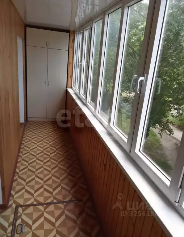 2-к кв. Белгородская область, Алексеевка Республиканская ул., 67 (59.8 ... - Фото 2