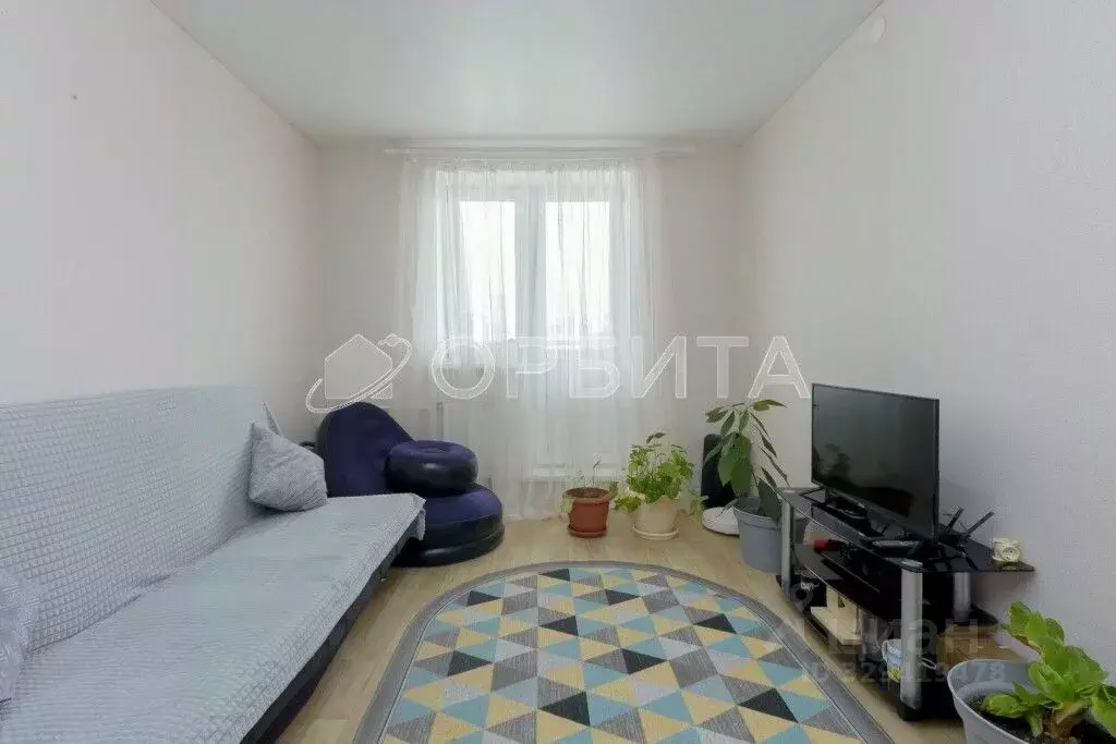 1-к кв. Тюменская область, Тюмень ул. Пермякова, 79 (40.0 м) - Фото 1