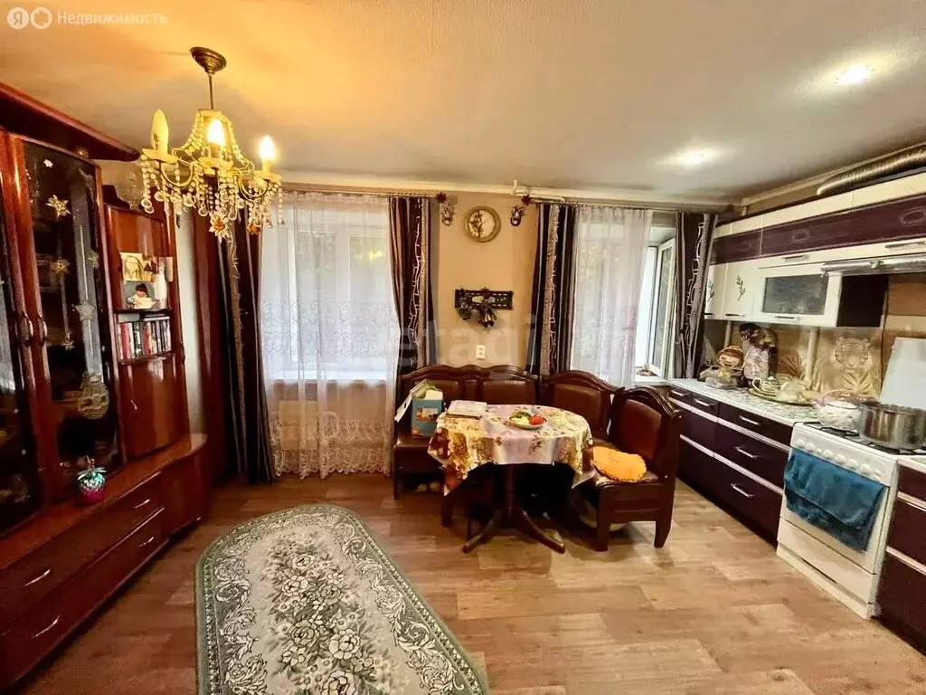 3-комнатная квартира: Балашов, улица Пушкина, 71А (59 м) - Фото 1