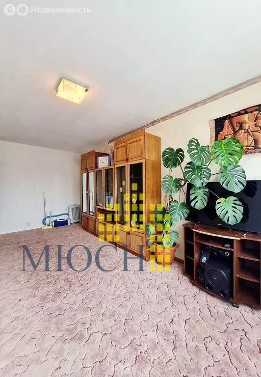 2-комнатная квартира: Магадан, улица Берзина, 7А (43.8 м) - Фото 1