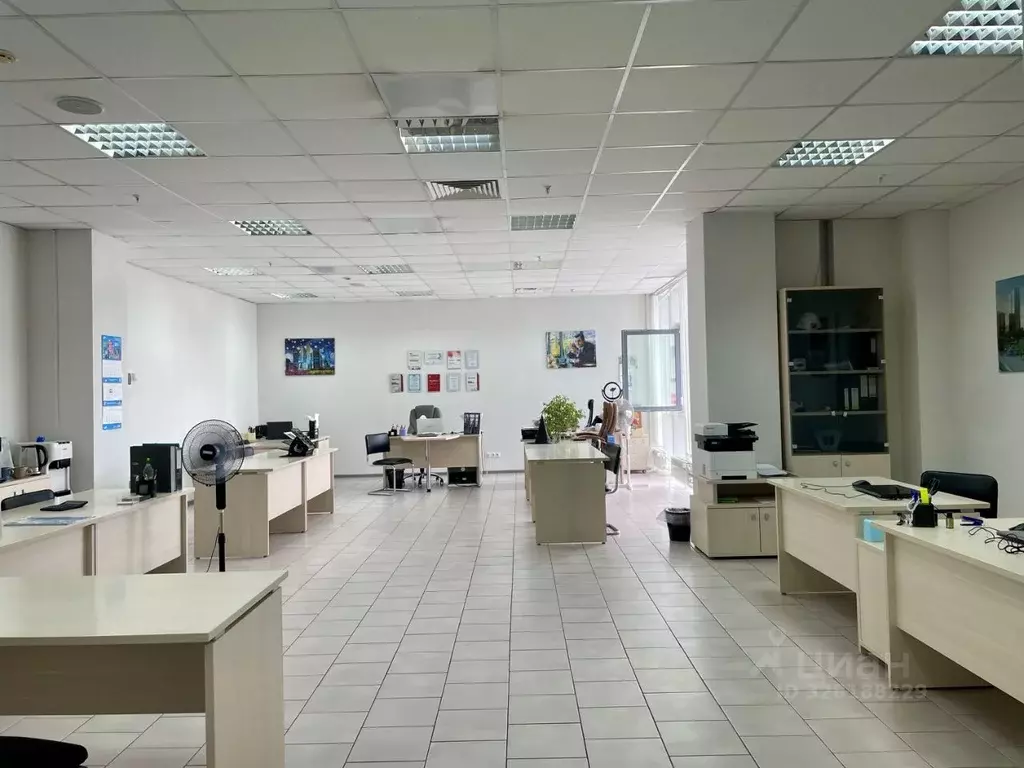 Офис в Красноярский край, Красноярск Караульная ул., 88 (88 м) - Фото 2