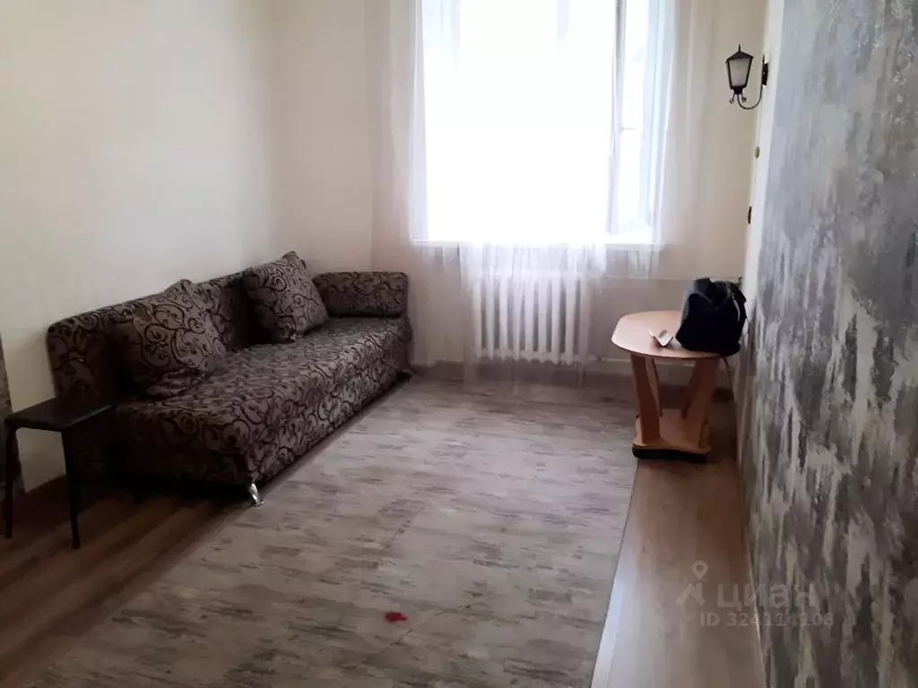 Комната Свердловская область, Екатеринбург ул. Победы, 43 (14.0 м) - Фото 2