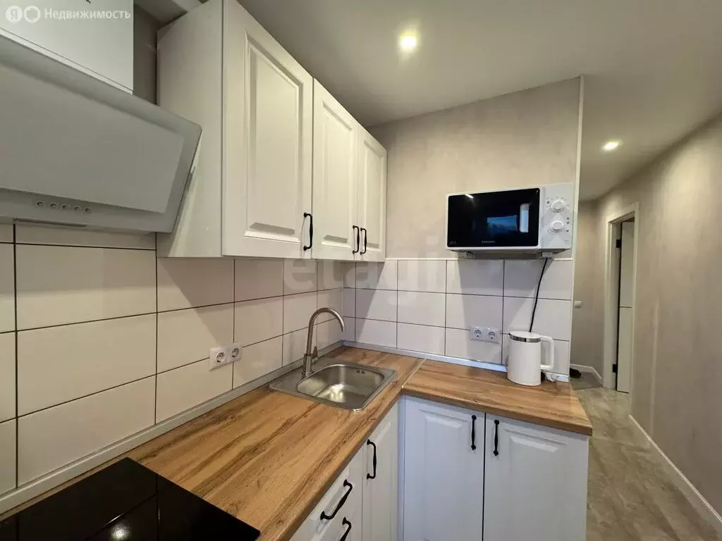 1-комнатная квартира: Челябинская область, Озерск, улица Дзержинского, ... - Фото 2