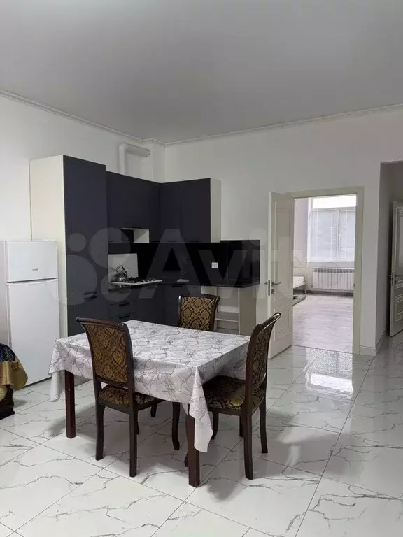 3-к. квартира, 65 м, 2/4 эт. - Фото 0