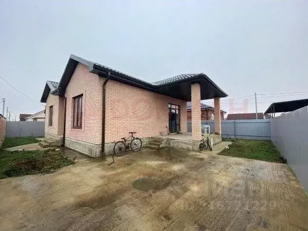 Дом в Ростовская область, Мясниковский район, Краснокрымское с/пос, ... - Фото 1