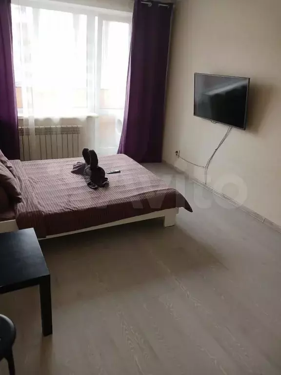 10 и более-к. квартира, 45 м, 7/10 эт. - Фото 0