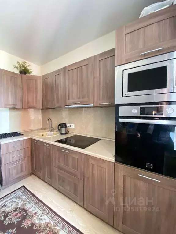 3-к кв. Иркутская область, Иркутск ул. Вагина, 17/1 (81.9 м) - Фото 0