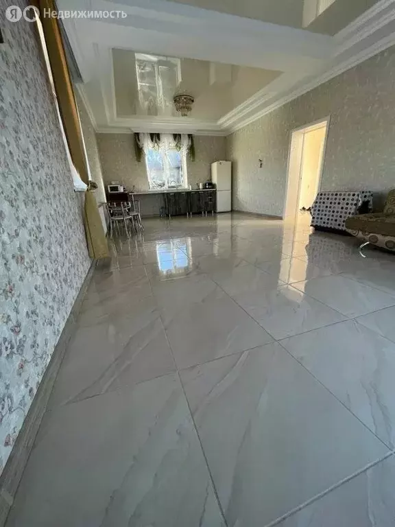 Дом в Аксай, улица Речников (150 м) - Фото 1