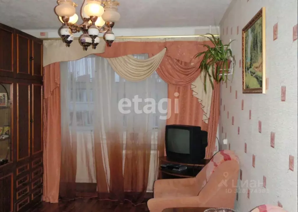 2-к кв. Костромская область, Красное-на-Волге пгт, Восточный мкр 3 ... - Фото 1