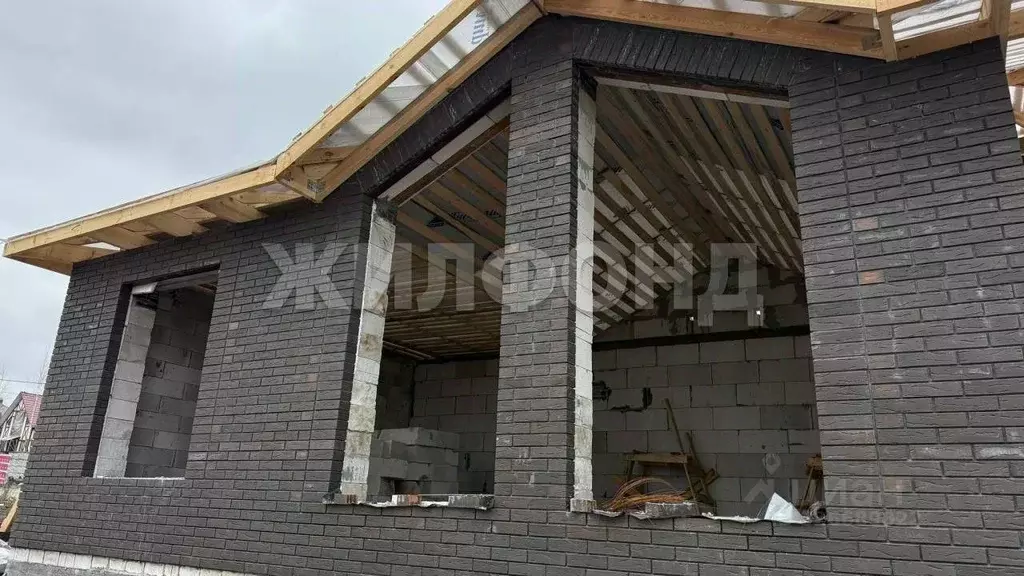 Дом в Брянская область, Брянский район, Отрадненское с/пос, с. ... - Фото 2