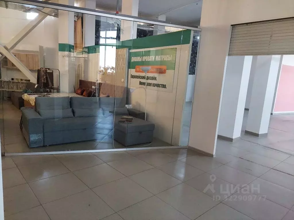 Торговая площадь в Краснодарский край, Абинск ул. Советов, 43Б (810 м) - Фото 2