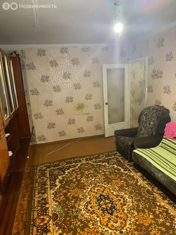 3-комнатная квартира: Октябрьское, улица Кржижановского, 3 (64 м) - Фото 1