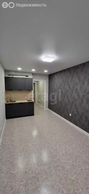Квартира-студия: Красноярск, проспект Машиностроителей, 35 (23 м) - Фото 2