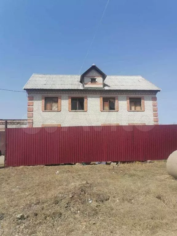 Дом 230 м на участке 18 сот. - Фото 0