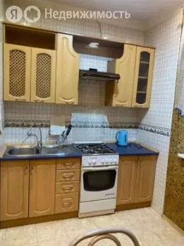 1-комнатная квартира: Калининград, улица Полковника Ефремова, 1 (45 м) - Фото 0