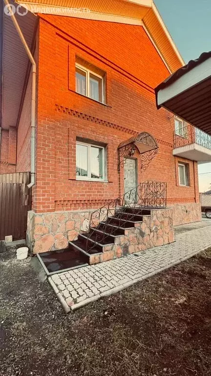 Дом в село Баклаши, улица Пушкина, 45 (310 м) - Фото 1