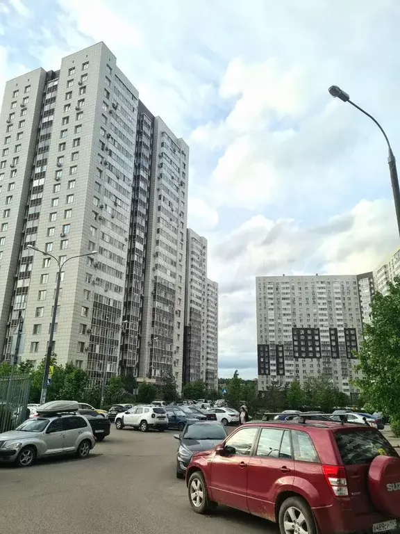 2-к. квартира, 55 м, 8/18 эт. - Фото 0