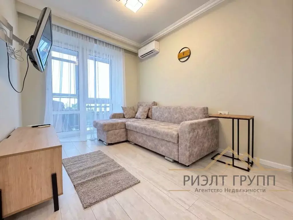 1-к кв. Татарстан, Казань ул. Братьев Касимовых, 35 (30.5 м) - Фото 1