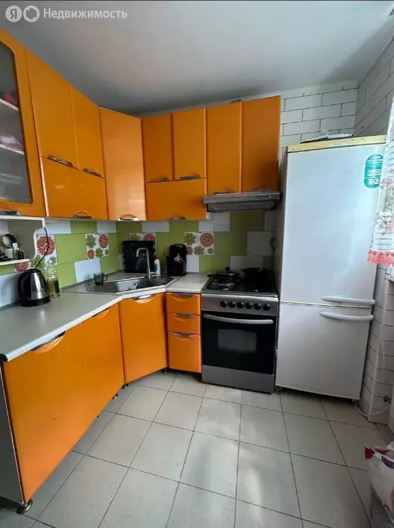 2-комнатная квартира: Школьное, улица Мира, 7 (48 м) - Фото 1