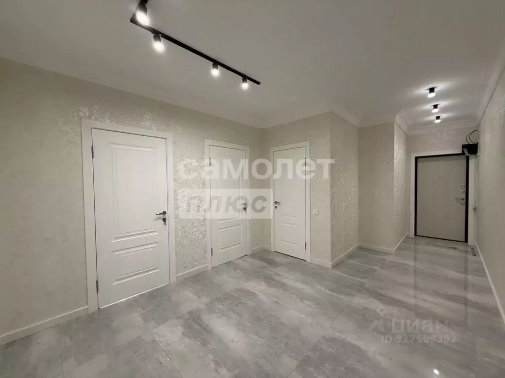 3-к кв. Дагестан, Каспийск ш. Каспийское, 17Б (98.0 м) - Фото 1