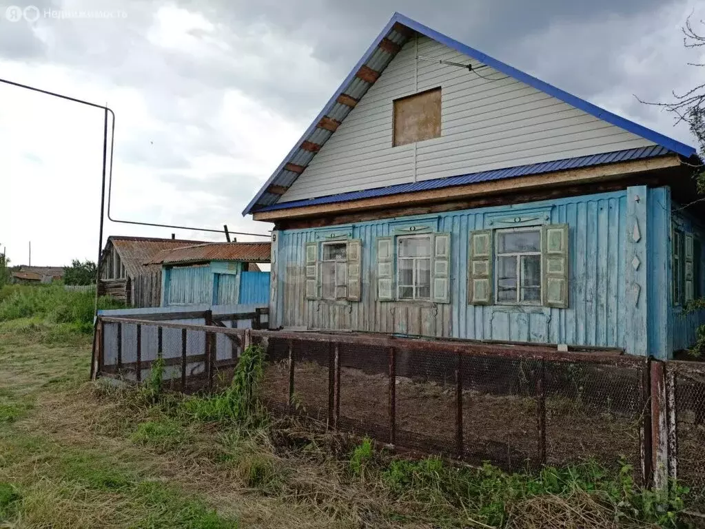Дом в Челябинская область, Пластовский муниципальный округ, село ... - Фото 0