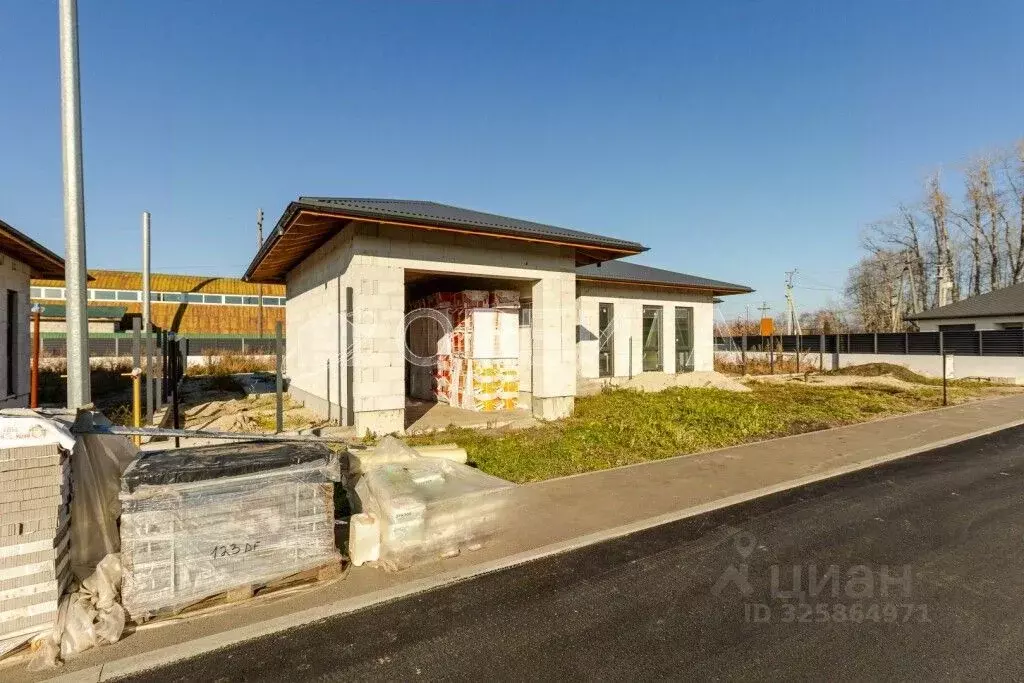 Дом в Тюменская область, Тюменский муниципальный округ, с. Луговое ... - Фото 1