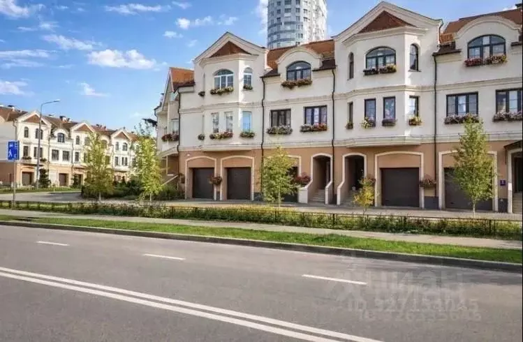 3-к кв. Московская область, Красногорск ул. Имени Головкина, 2 (200.0 ... - Фото 1