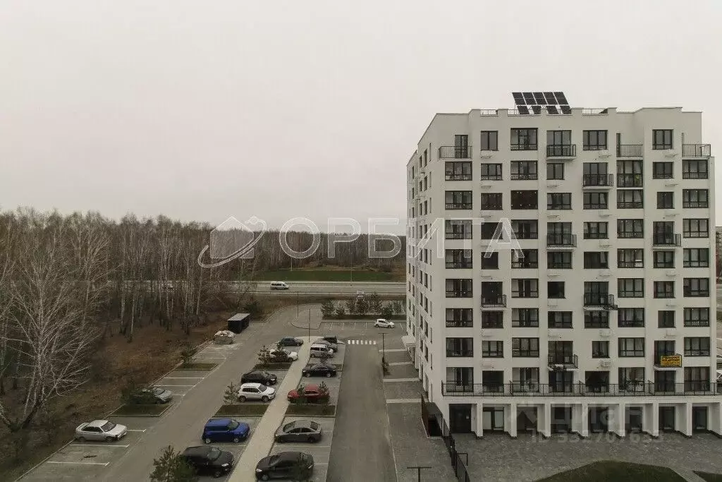 2-к кв. Тюменская область, Тюмень ул. Анатолия Клиндюка, 2 (65.4 м) - Фото 2