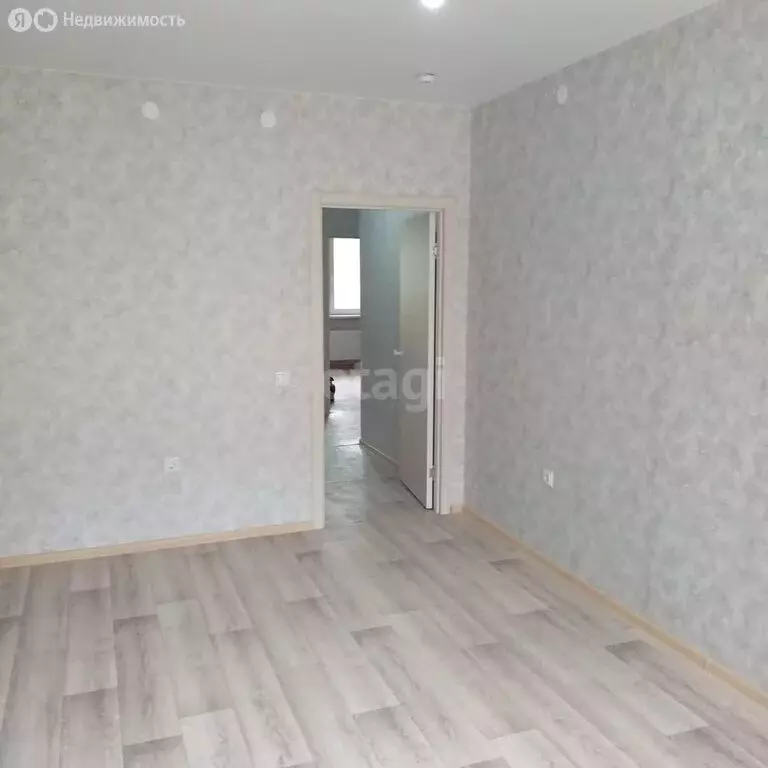 2-комнатная квартира: Пермь, Переселенческая улица, 98 (65 м) - Фото 1
