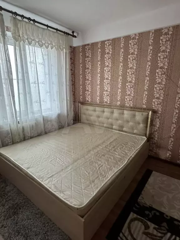 1-к. квартира, 40 м, 4/9 эт. - Фото 1