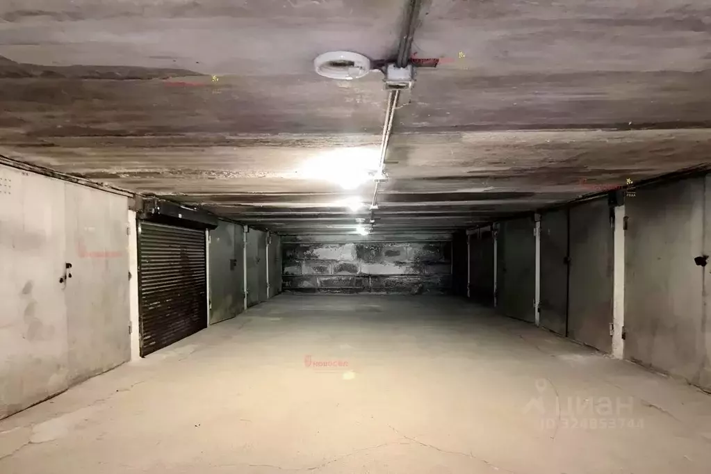 Гараж в Свердловская область, Екатеринбург ул. Луначарского, 77 (16 м) - Фото 2