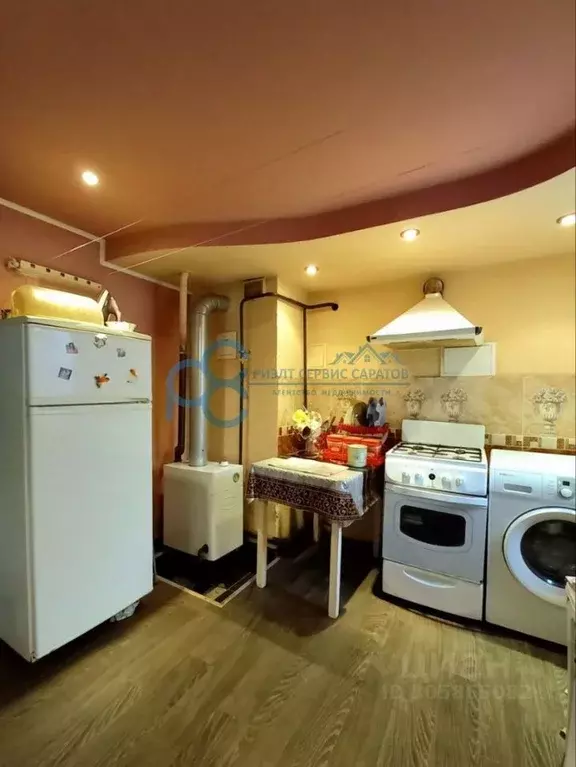 Дом в Саратовская область, Саратов 2-й имени Е.И. Пугачева мкр, 13-я ... - Фото 1