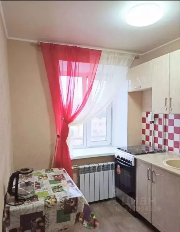 1-к кв. Омская область, Омск просп. Мира, 163А (32.0 м) - Фото 1