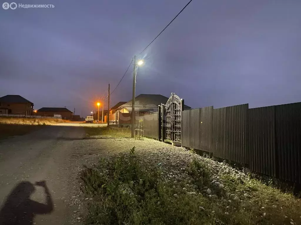Участок в Назрань, Орджоникидзевская улица (6 м) - Фото 1