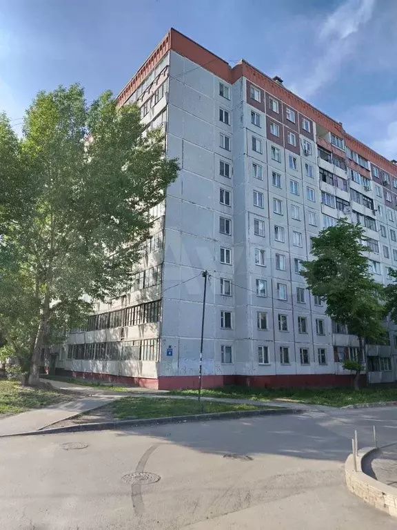 Комната 10,2 м в 2-к., 2/10 эт. - Фото 0