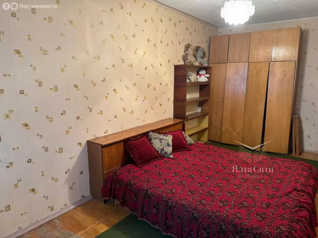 3-комнатная квартира: Ялта, улица Горького, 6 (62 м) - Фото 1