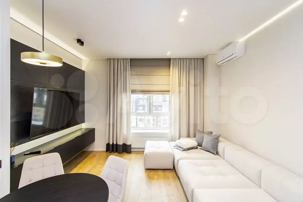 1-к. квартира, 45 м, 9/9 эт. - Фото 0