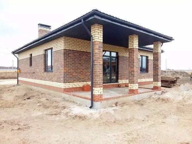 Дом в Татарстан, Лаишевский район, с. Сокуры ул. Раздольная, 16 (145 ... - Фото 1