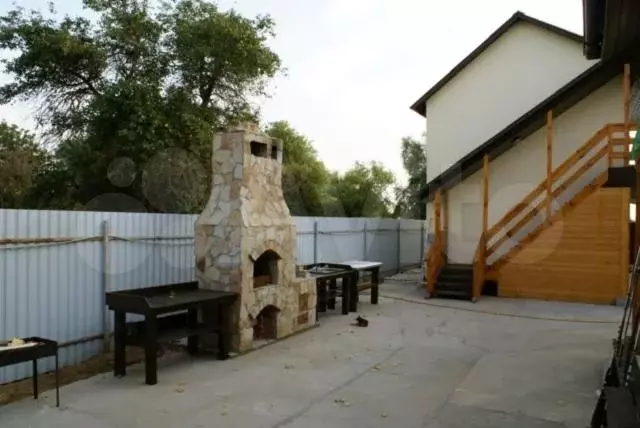 Дом 250 м на участке 9,5 сот. - Фото 1