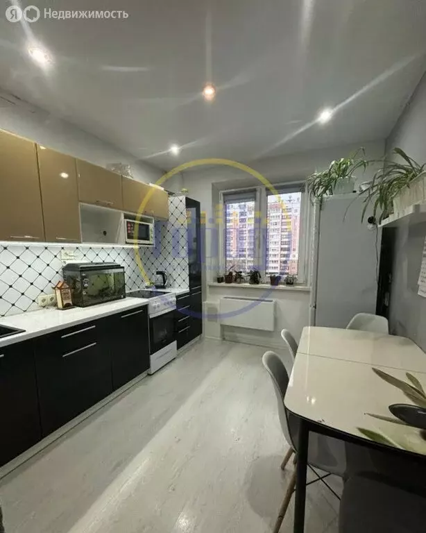 2-комнатная квартира: Копейск, улица Кожевникова, 49А (56.8 м) - Фото 1