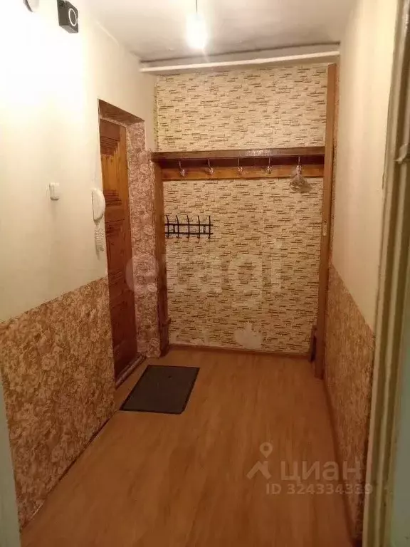 1-к кв. Бурятия, Улан-Удэ ул. Столбовая, 62 (33.7 м) - Фото 0