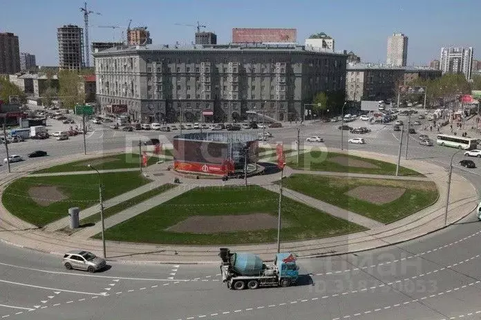 Торговая площадь в Новосибирская область, Новосибирск Красный просп., ... - Фото 0