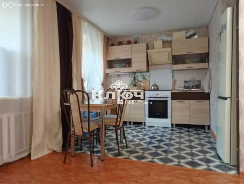 3-комнатная квартира: Стерлитамак, проспект Ленина, 59 (54.8 м) - Фото 1