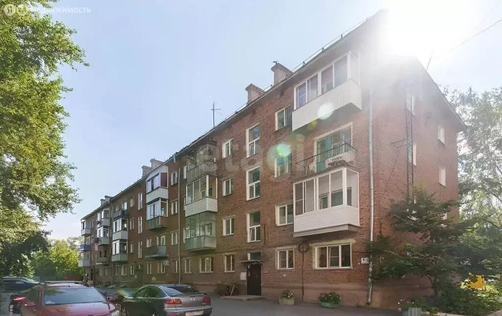 3-комнатная квартира: Новосибирск, Театральная улица, 4/1 (53.1 м) - Фото 0