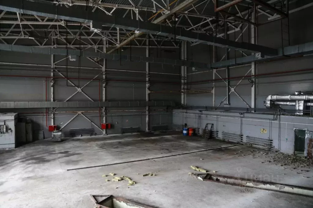 Склад в Ямало-Ненецкий АО, Новый Уренгой проезд 2-й, 7 (200 м) - Фото 1