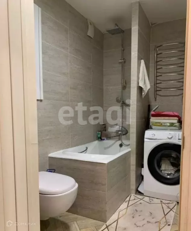 Продаётся 3-к квартира, 60 м - Фото 0