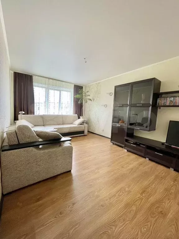 2-к. квартира, 50 м, 9/9 эт. - Фото 0