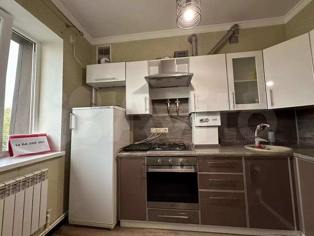 1-к. квартира, 28 м, 4/4 эт. - Фото 1